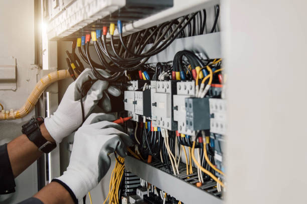 Best Local Electrician Companies  in Freeland, WA
